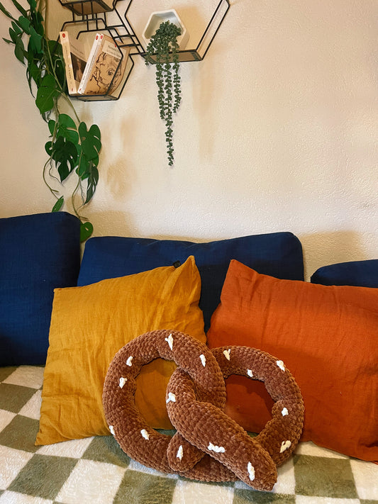 Coussin Bretzel Déco